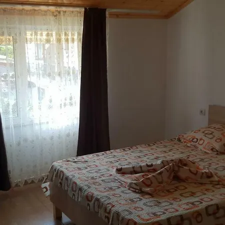 Vila Alexandra *