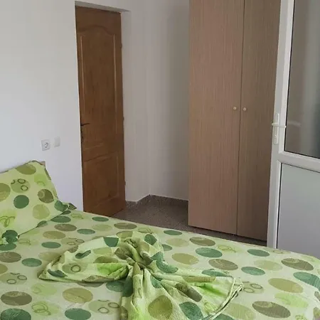 Vila Alexandra Homestay *
